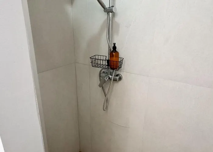 Breeze With Balcony شقة وارسو