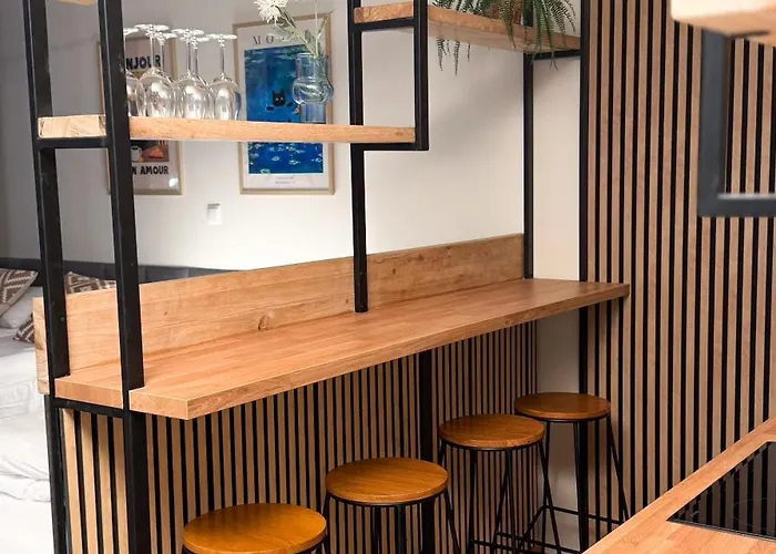 Breeze With Balcony *