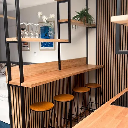 Breeze With Balcony *