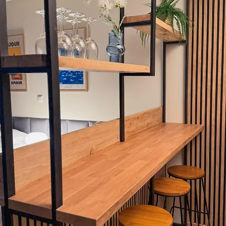 Breeze With Balcony * Warsaw