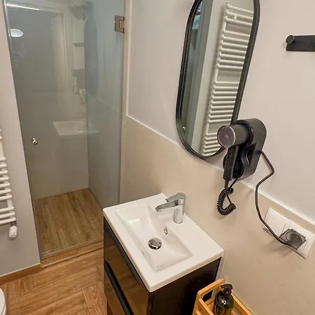 Daire Breeze With Balcony *